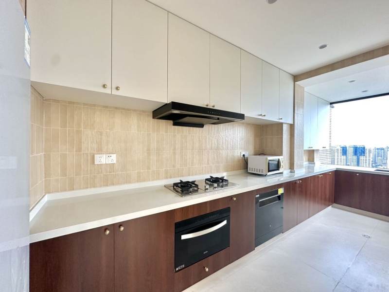 Housing image — Kitchen