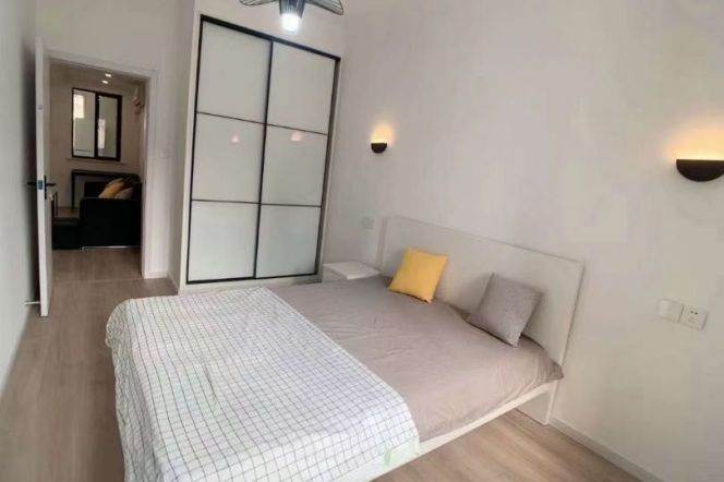 2BR Apartment near Zhongshan Park (L2/L3/L4)