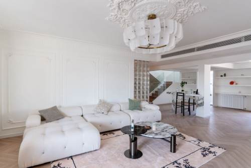 Housing image — Living Room