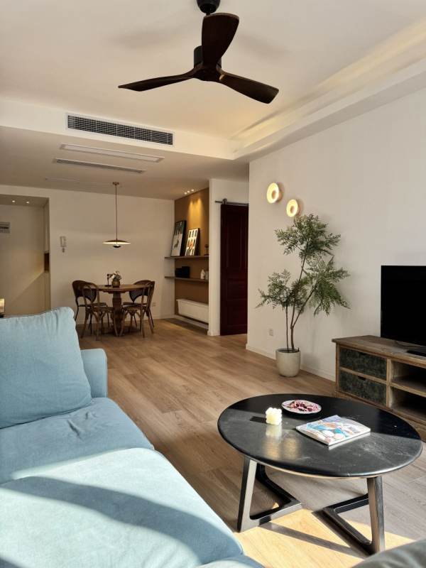 Housing image — Living Room