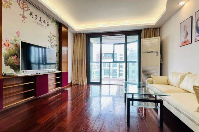 2BR Apartment near Zhongshan Park with River View (L2/L3/L4)