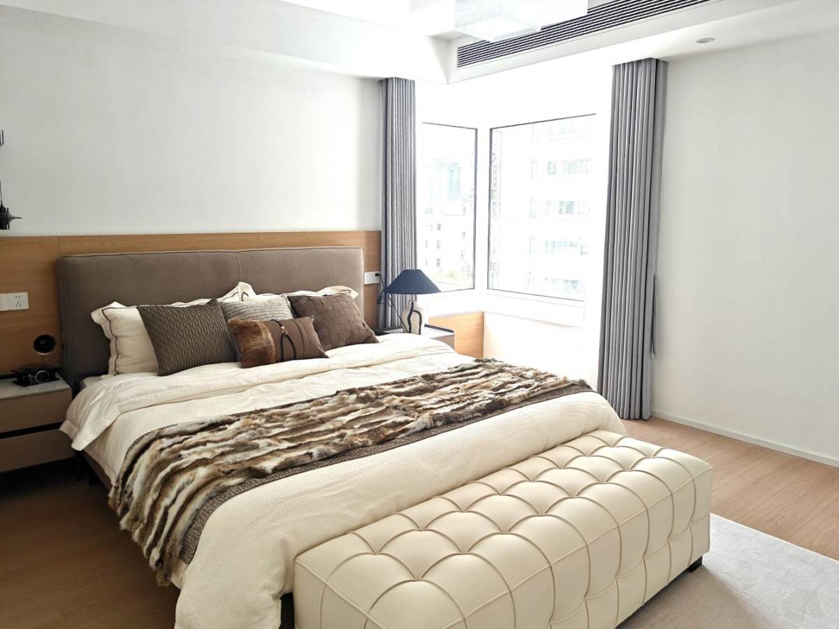Housing image — Bedroom