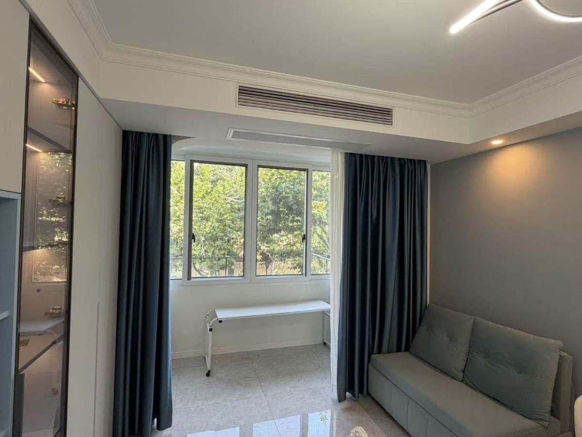 Housing image — Living Room