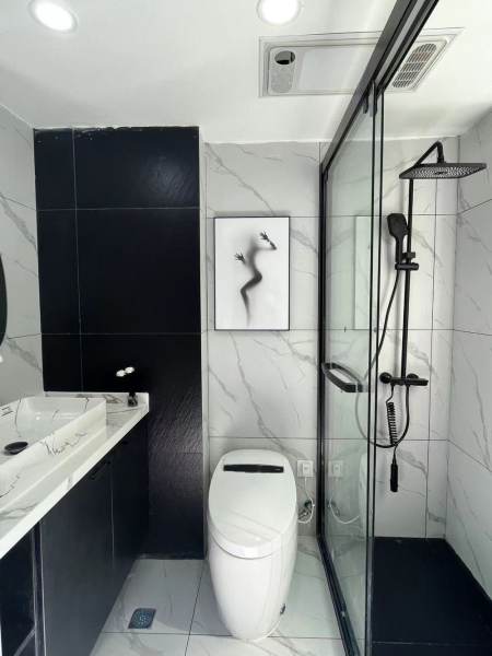 Housing image — Bathroom