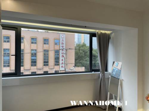 Housing image — Balcony