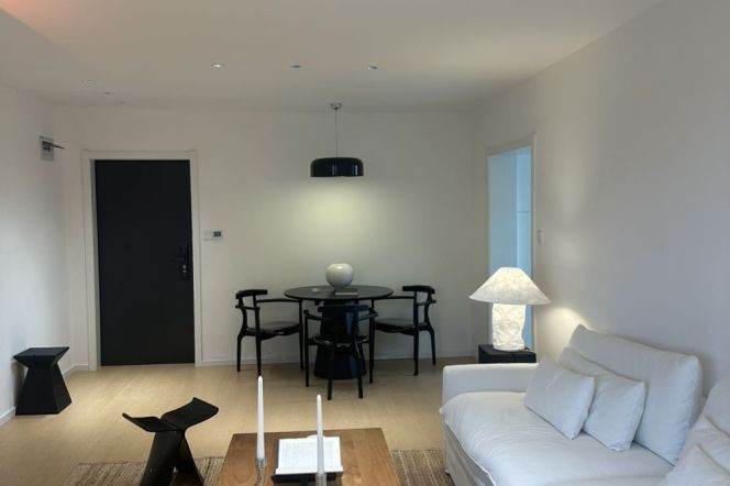 2BR Apartment near West Bund (L1/L3/L12)