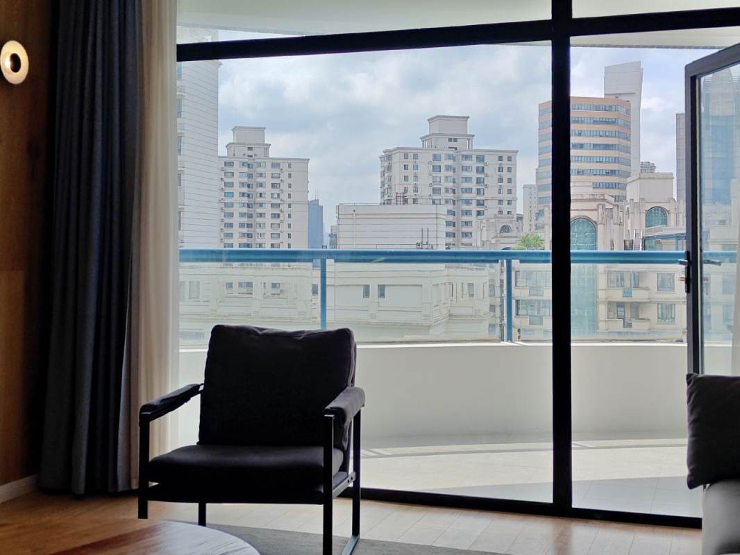 Housing image — Living Room