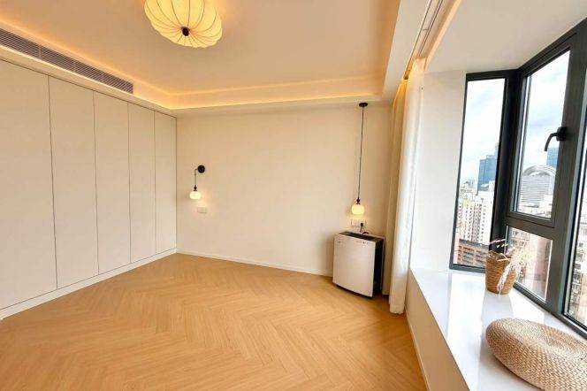 High-Floor 2BR Apartment at Hanlin Mansion