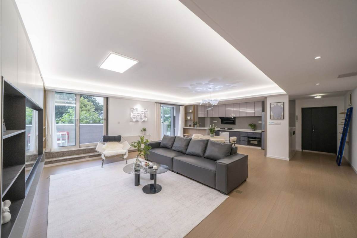 Housing image — Living Room