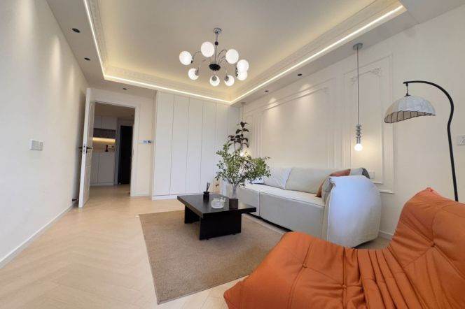 2BR Apartment in Xujiahui