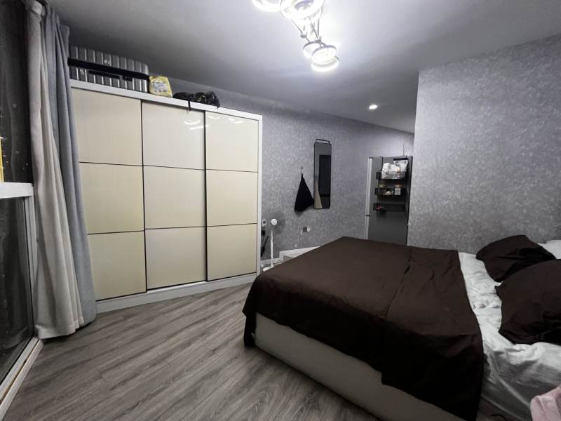 Housing image — Bedroom