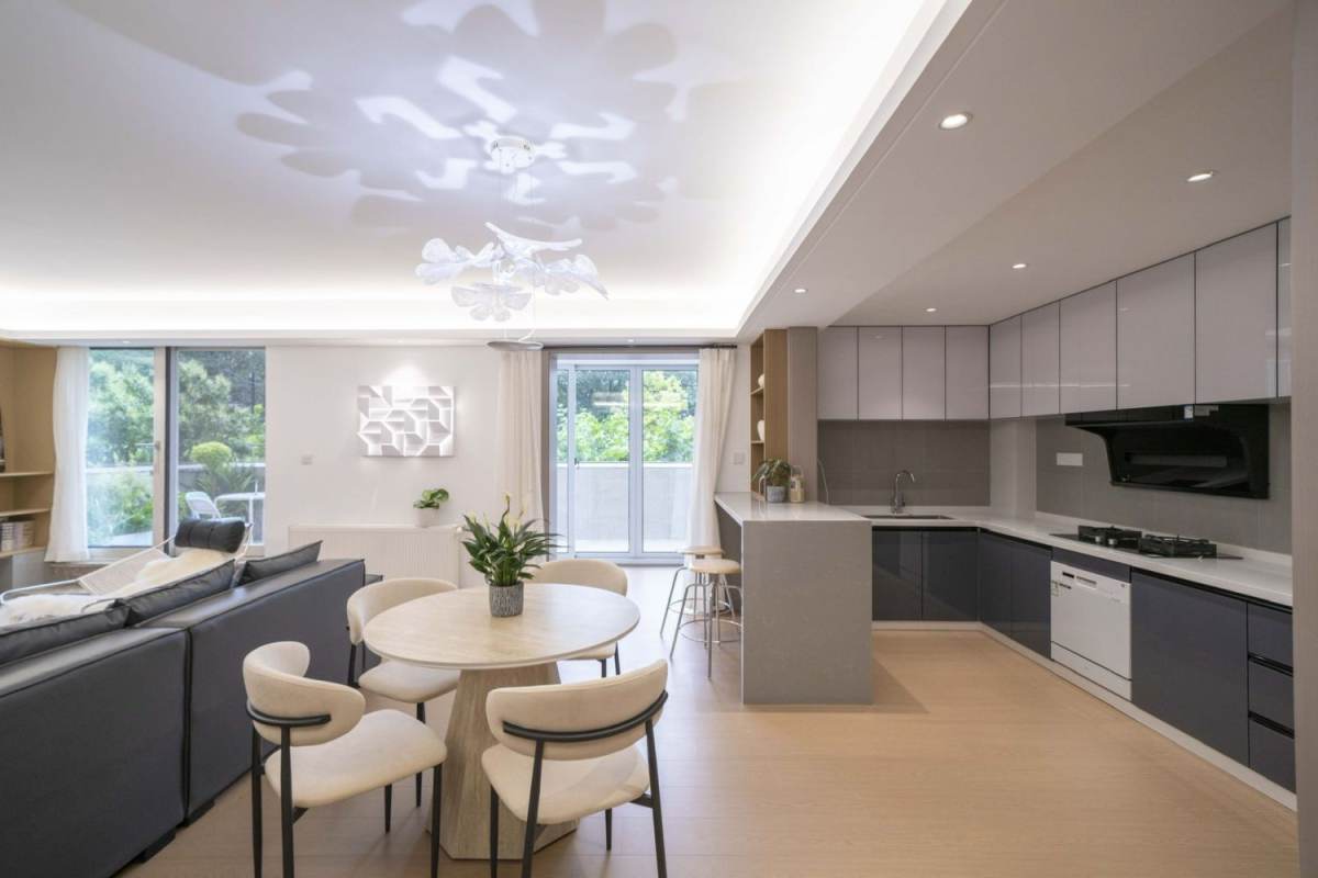 Housing image — Living Room
