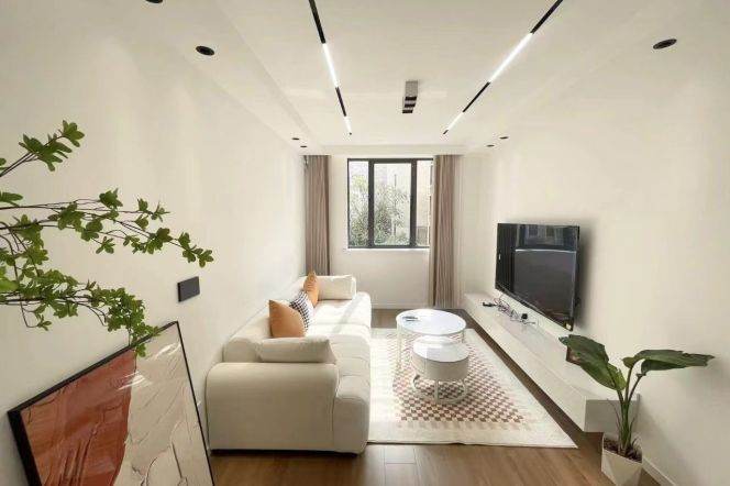 2BR Apartment near Zhongshan Park (L2/L11)