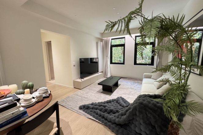 2BR Heritage Apartment at Yongjia New Village (L1)