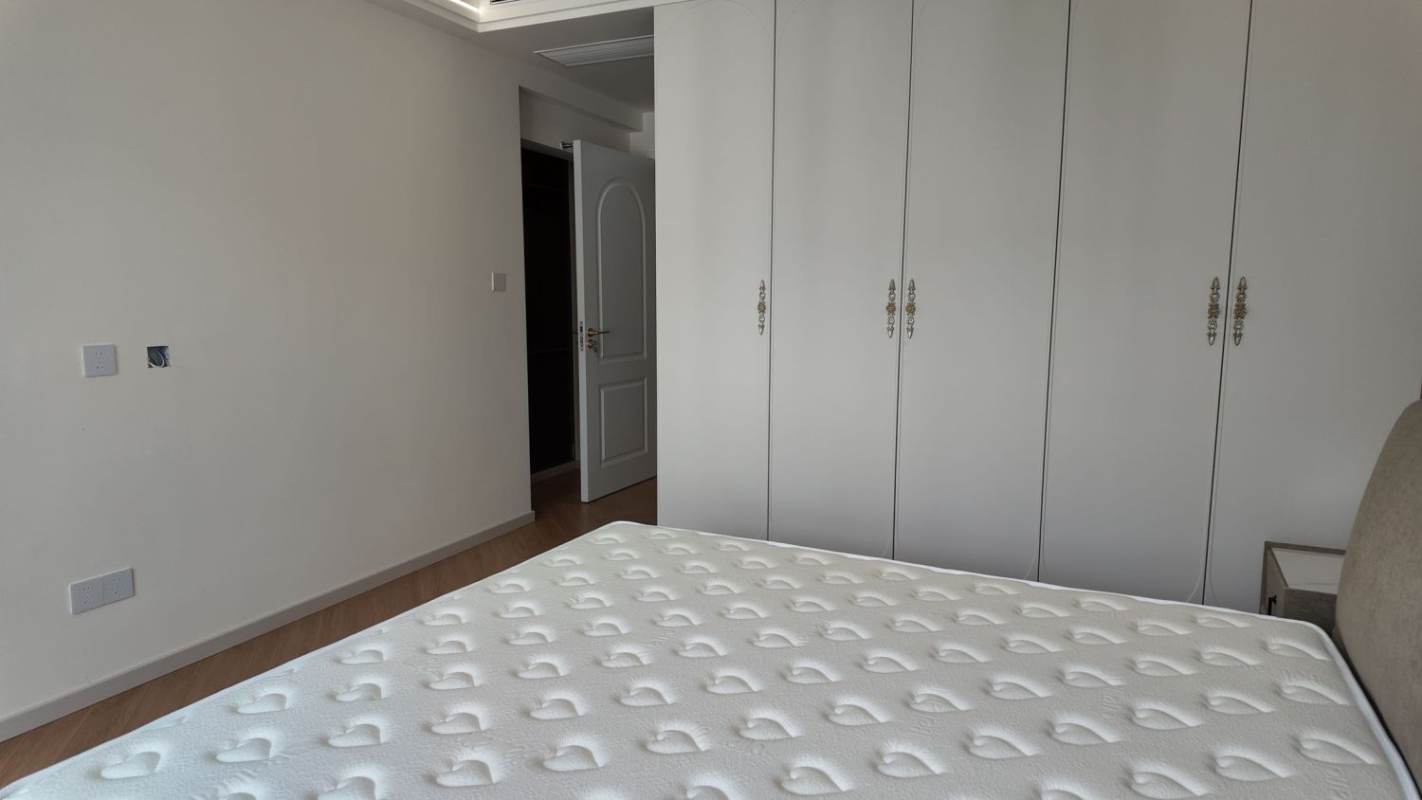 Housing image — Bedroom