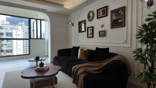 Housing image — Living Room