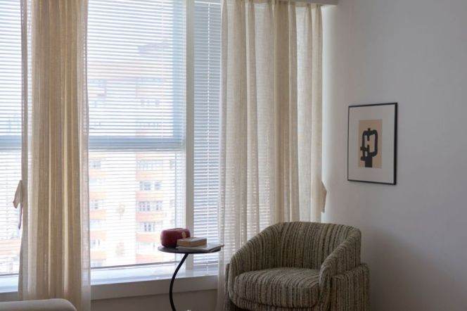 High-Floor 1BR Apartment in Jing'an (L2/L7/L14)
