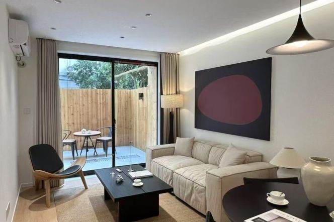 2BR Apartment near West Bund with Terrace (L3/L12)