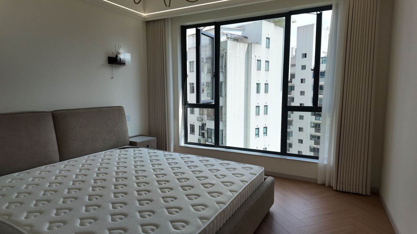 Housing image — Bedroom