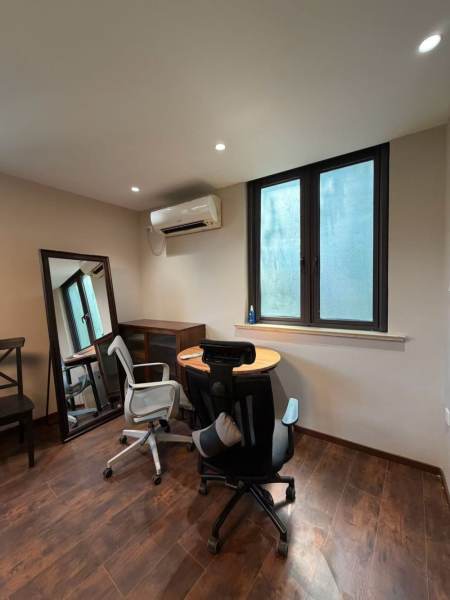Housing image — Living Room
