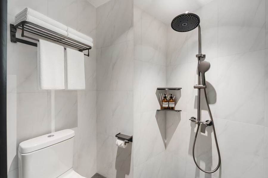 Housing image — Bathroom