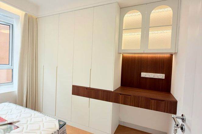 1BR Apartment near Zhongshan Park with Terrace (L2/L3/L4)