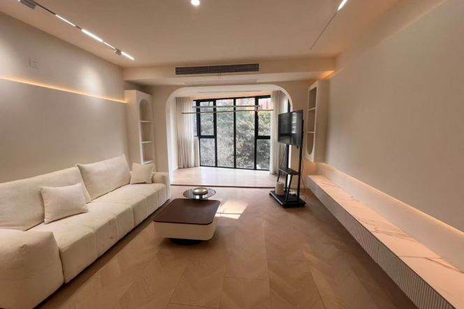 3BR Apartment in Hongqiao CBD