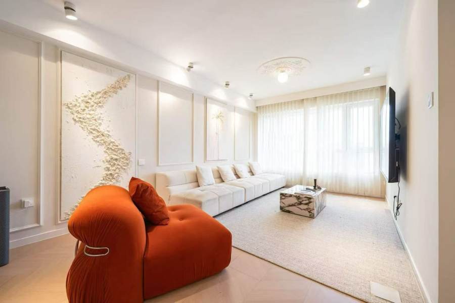 Housing image — Living Room