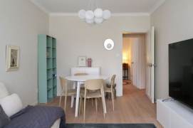 1BR Apartment in Xujiahui (L1/L9/L11)