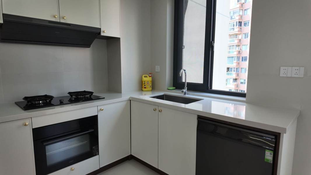 Housing image — Kitchen