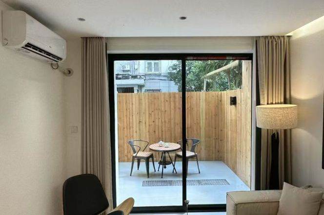 2BR Apartment near West Bund with Terrace (L3/L12)