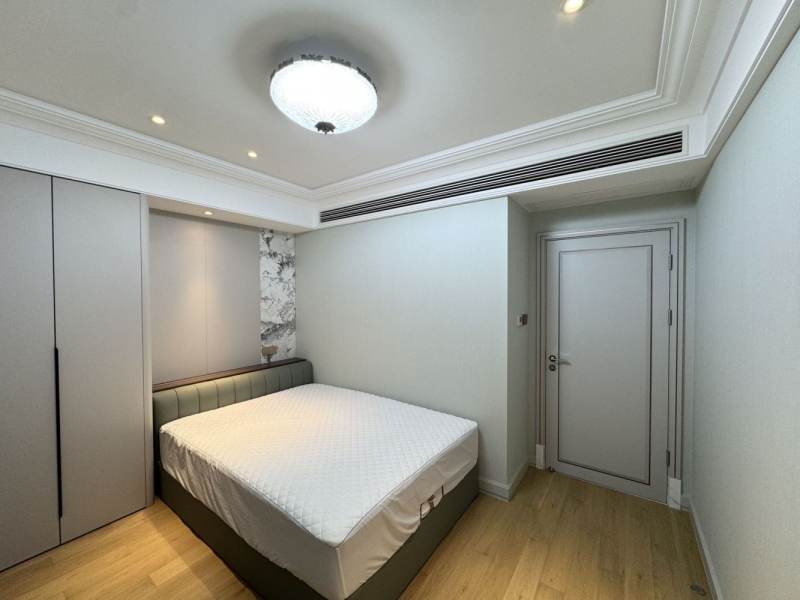 Housing image — Bedroom