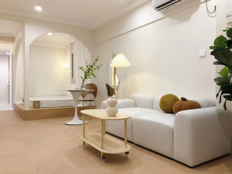 Housing image — Living Room