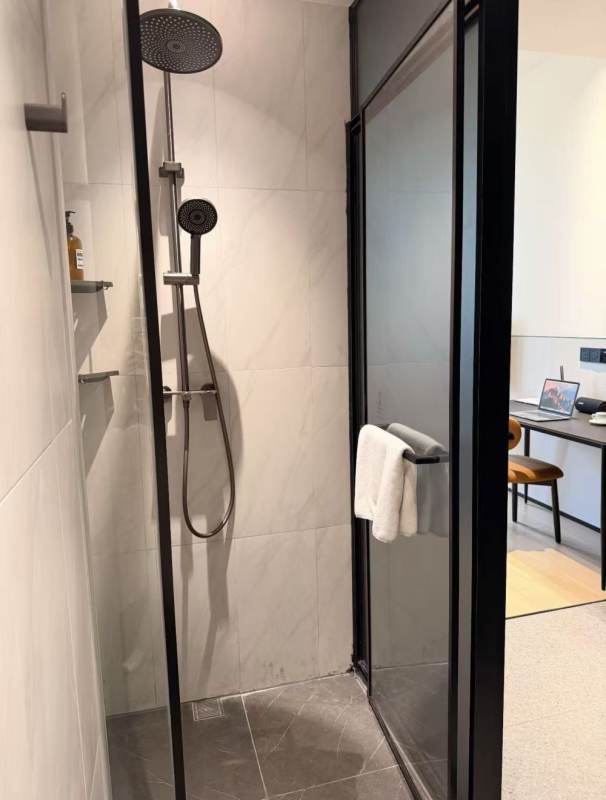 Housing image — Bathroom