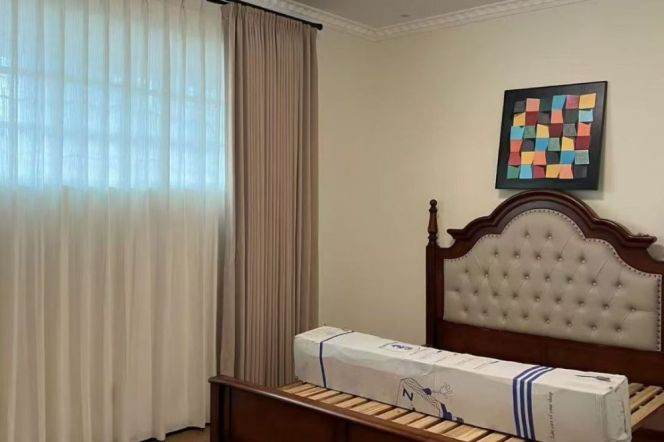 Spacious High-Ceiling 2BR Apartment in Old Xuhui with Outstanding View (L1/L7)