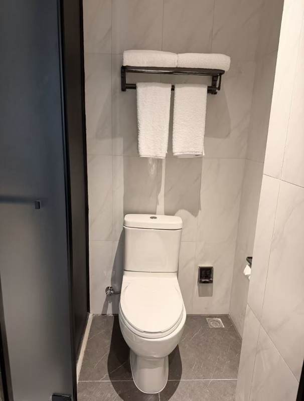 Housing image — Bathroom