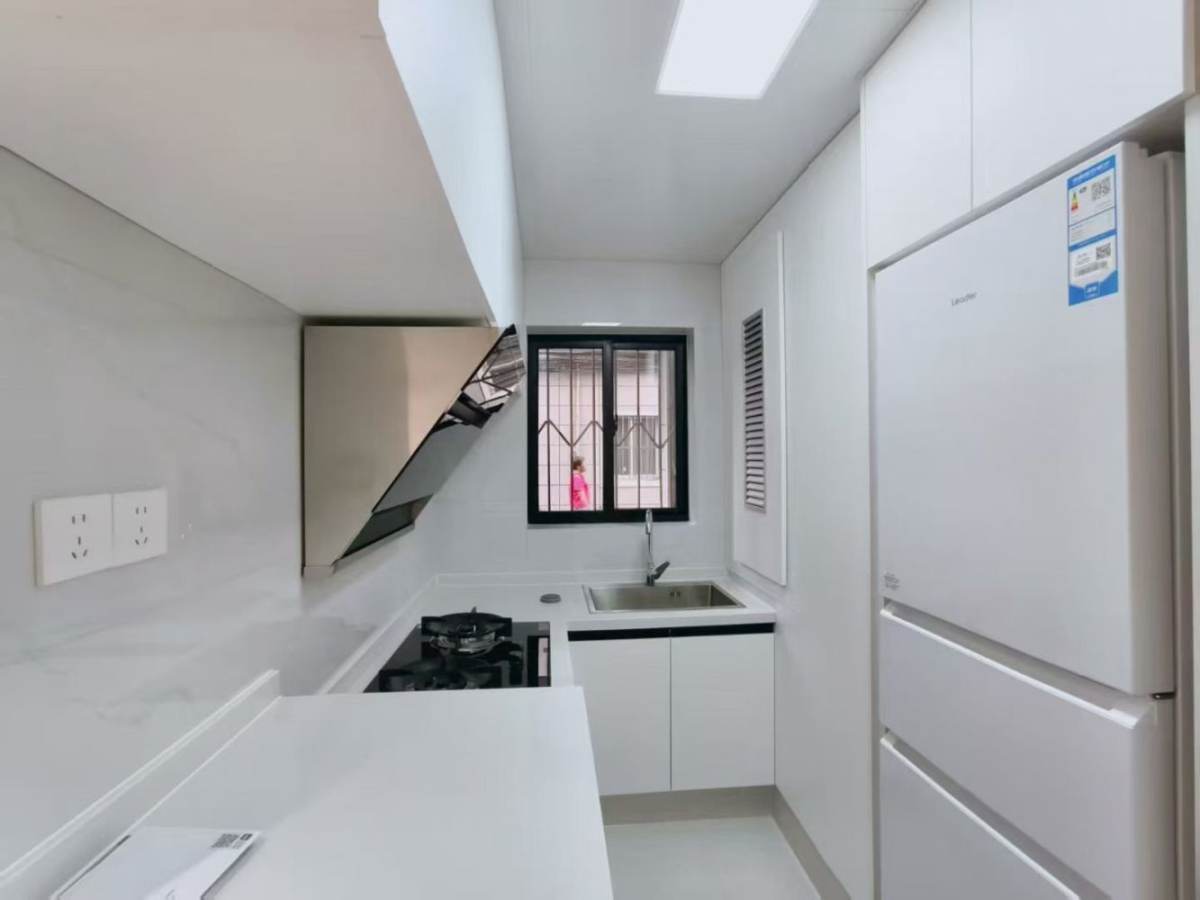 Housing image — Kitchen
