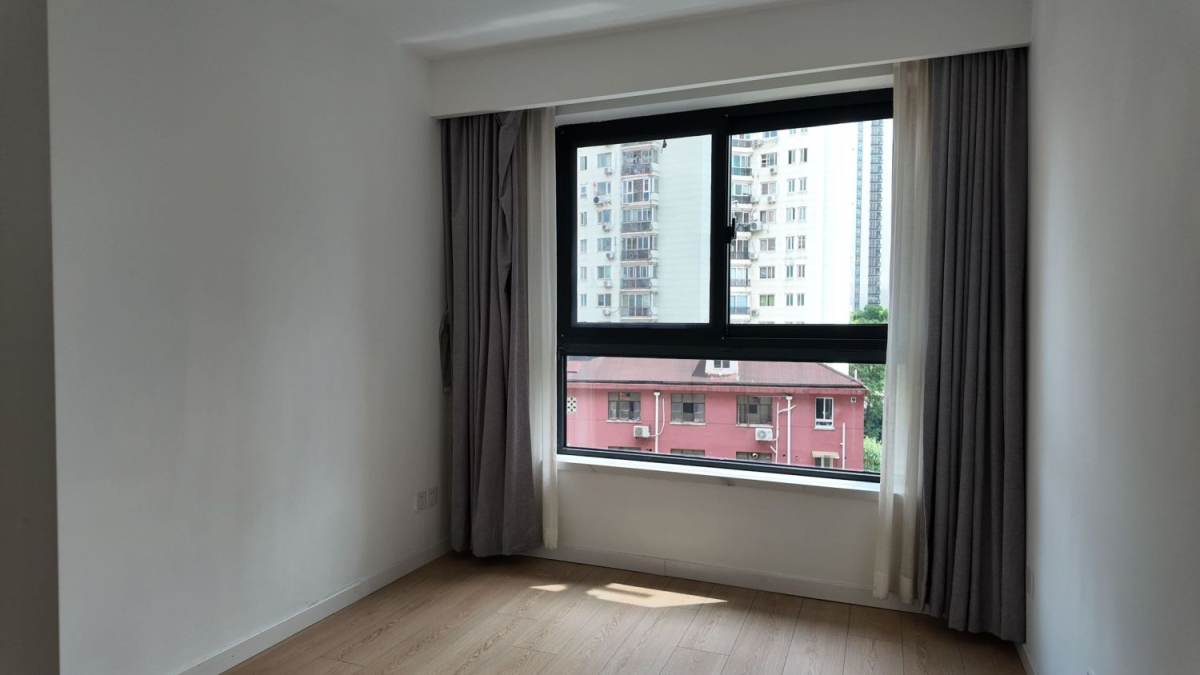 Housing image — Bedroom