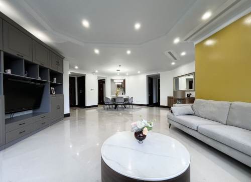 Housing image — Living Room