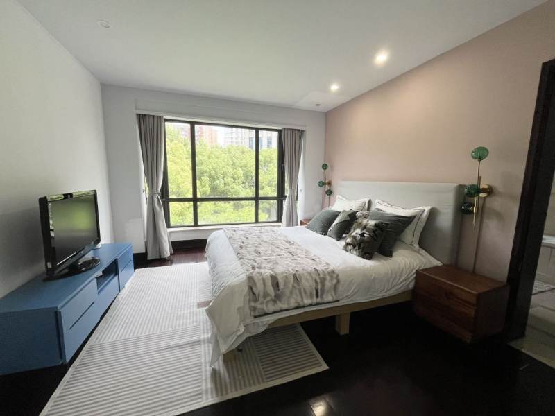 Housing image — Bedroom