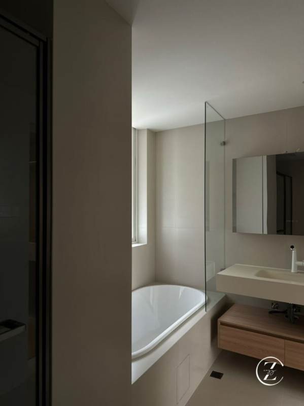 Housing image — Bathroom