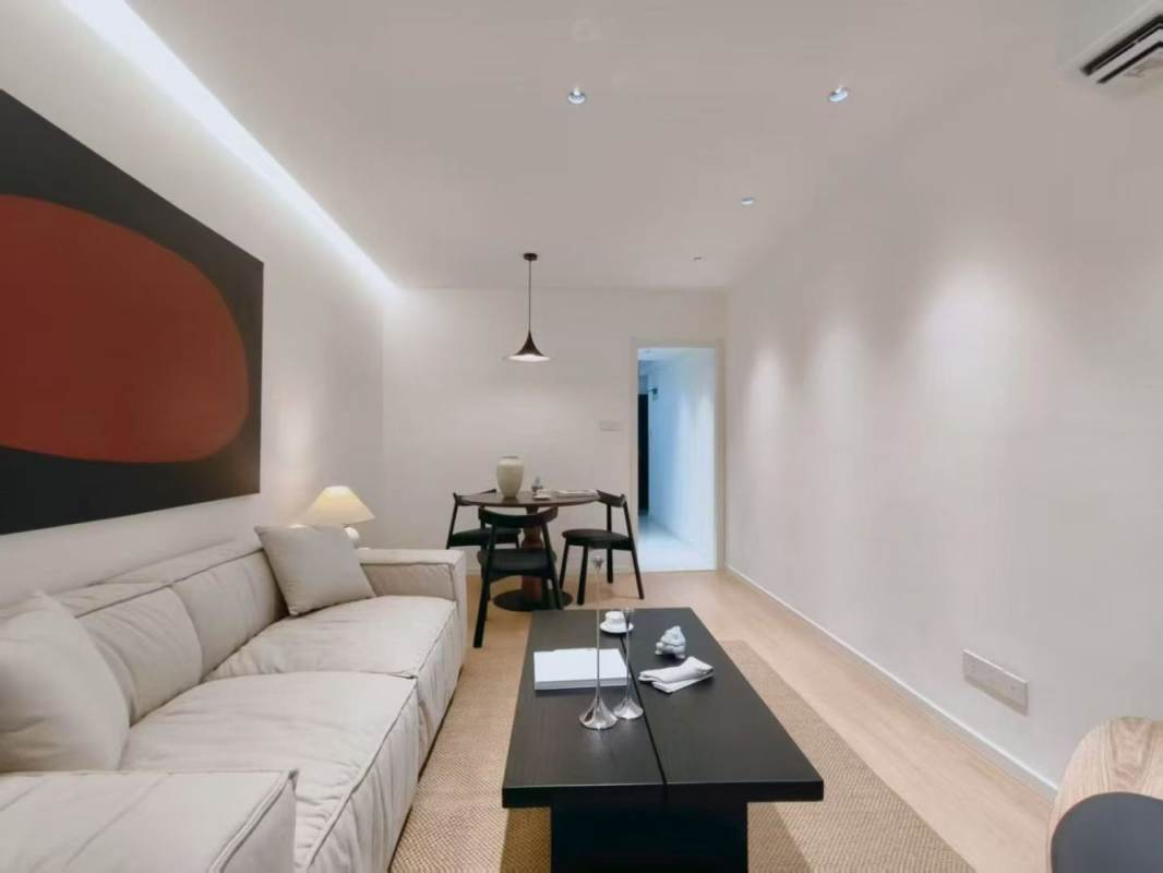 Housing image — Living Room
