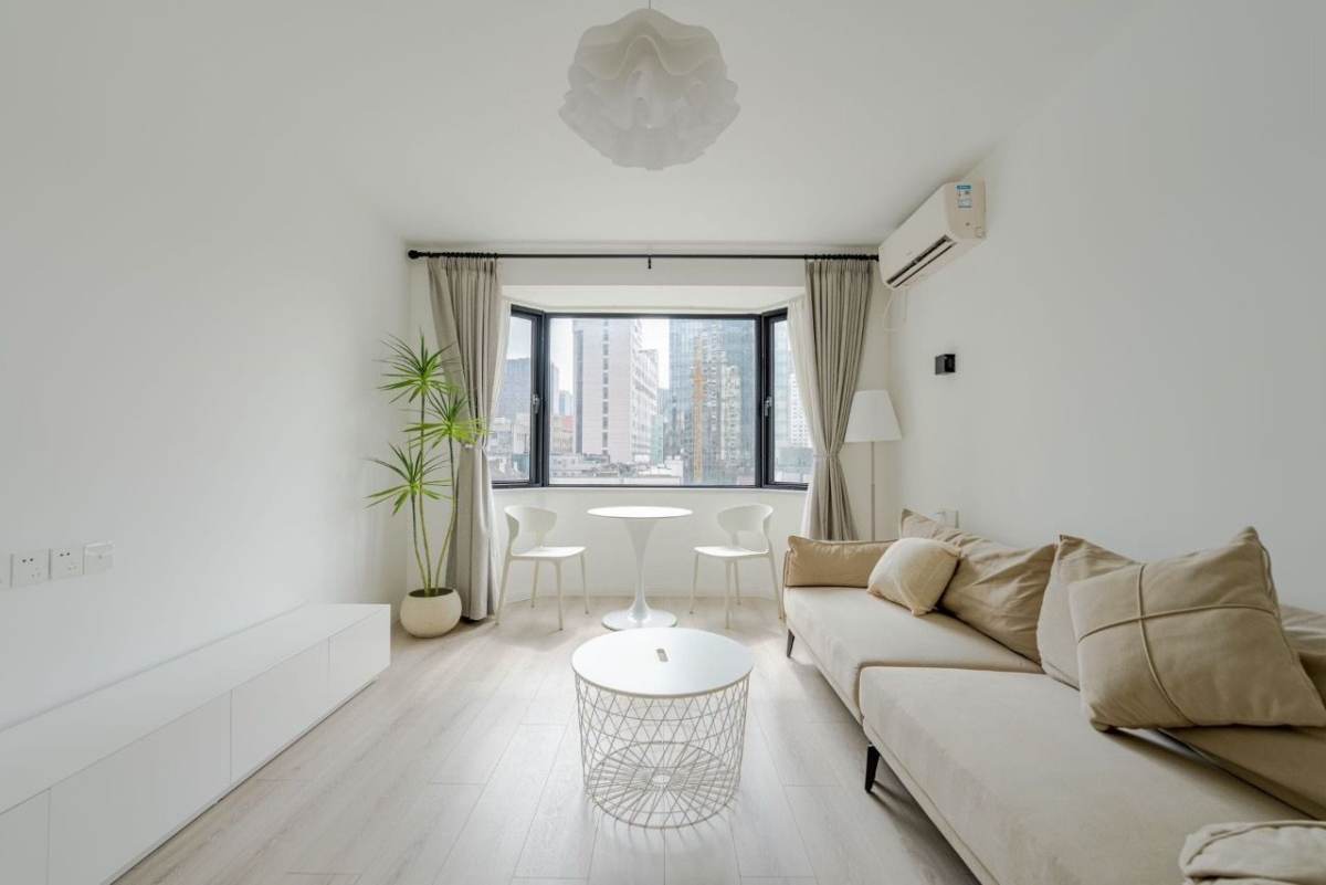 Housing image — Living Room