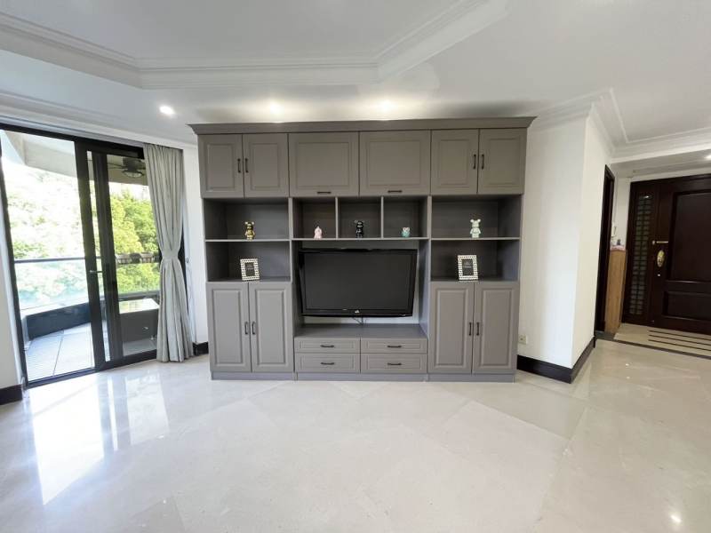 Housing image — Living Room