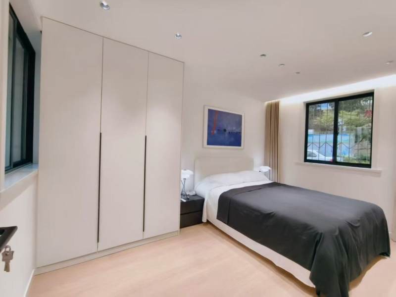 Housing image — Bedroom