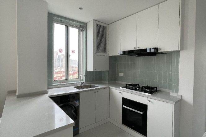2BR Apartment near Hongqiao Rd Metro