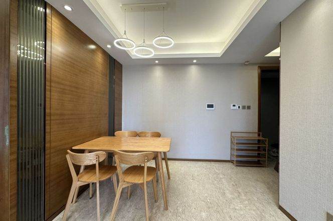2BR Apartment near Century Park