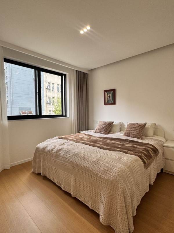 Housing image — Bedroom