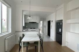 2BR Apartment near Hongqiao Rd Metro