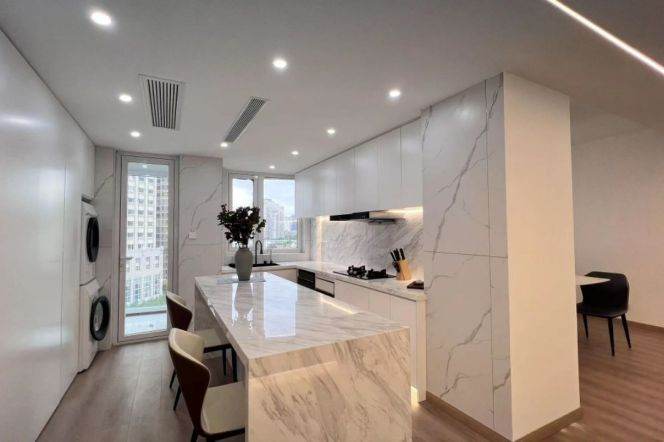 Spacious 3BR Apartment at Ladoll International City (L2/L12/L13)